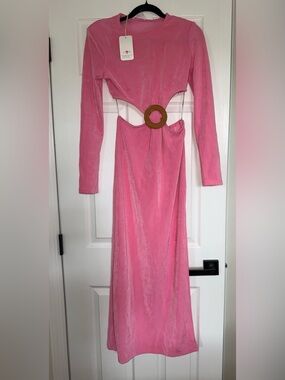 L'ATISTE Pink Long Sleeve Cutout Maxi Dress with Ring Detail